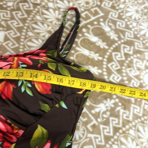 Paradise Bay Plus Floral one Piece Swimsuit Sz 22W - Picture 6 of 14